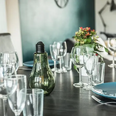 Lumineux - L'envol - Terrasse * ストラスブール