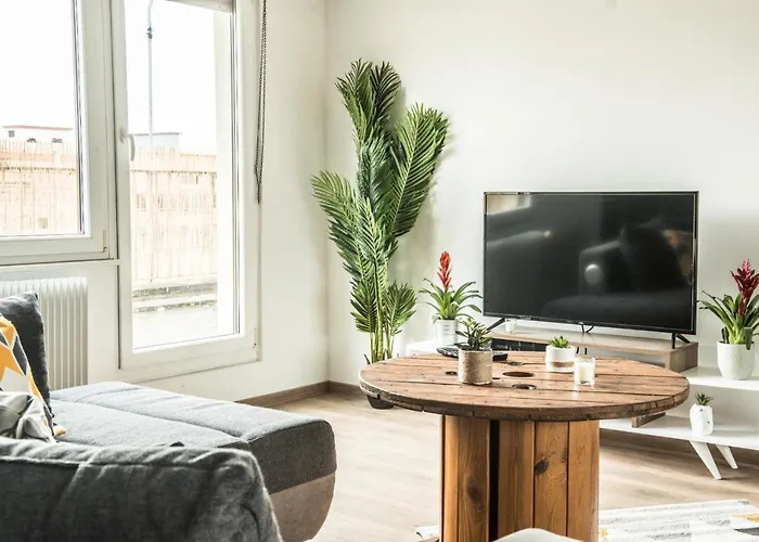 Lumineux - L'envol - Terrasse * Strasbourg